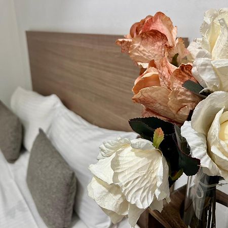 Yvn Tumanyan Apart-Hotel Jerevan Eksteriør bilde