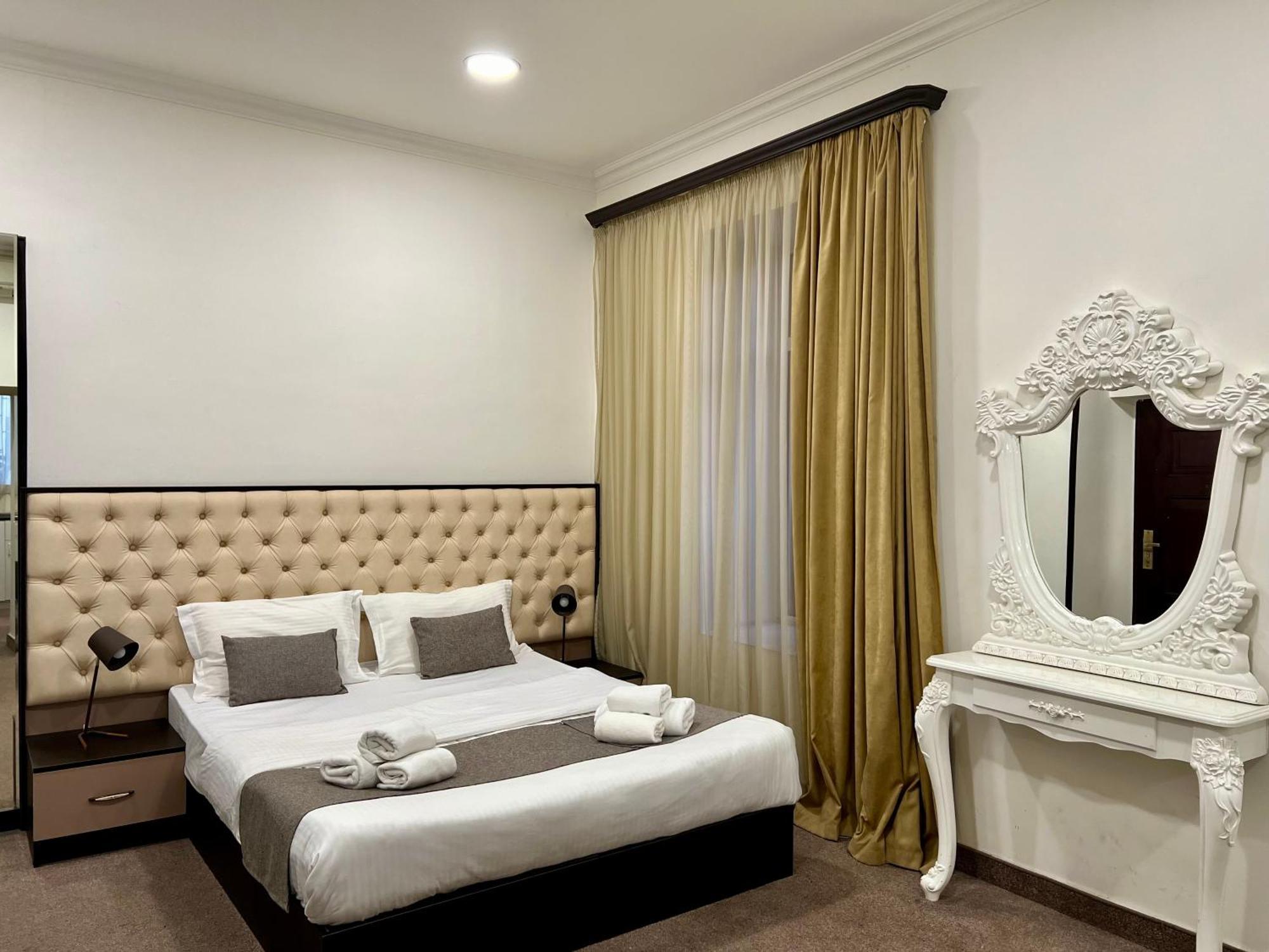 Yvn Tumanyan Apart-Hotel Jerevan Eksteriør bilde
